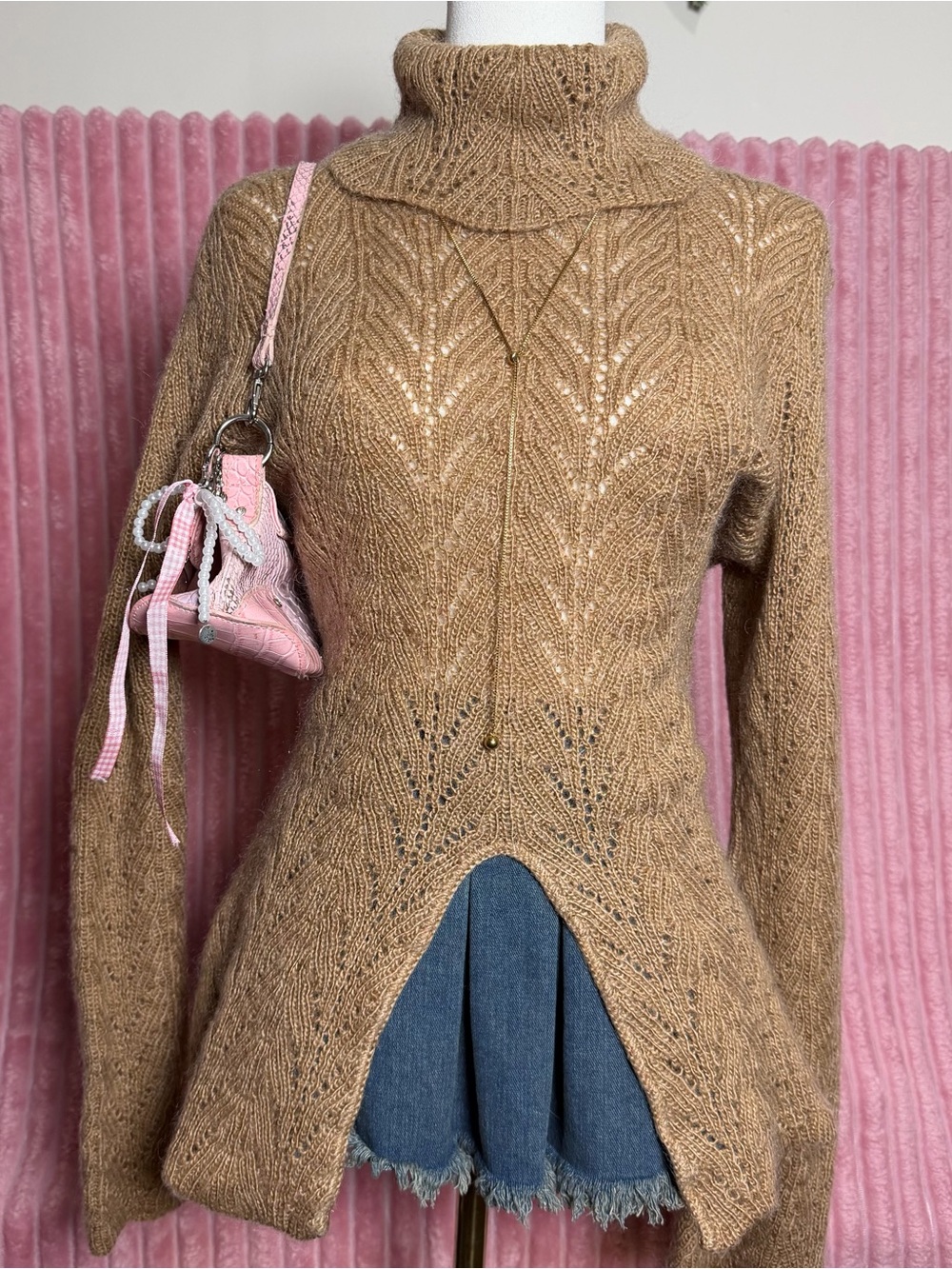 Cable knit Turtleneck sweater